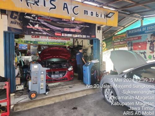 4e0073f4-2f80-46e1-975a-045d822e36c6