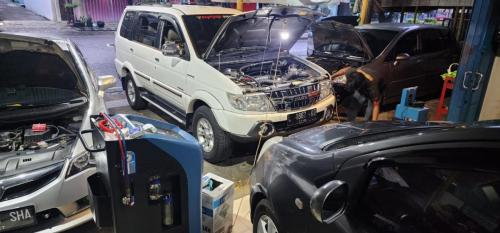 b1e70261-4d8f-4ebe-a8b3-d3e8884c7db5